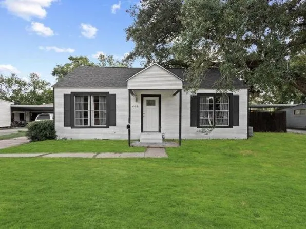603 S 12th St, Nederland, TX 77627