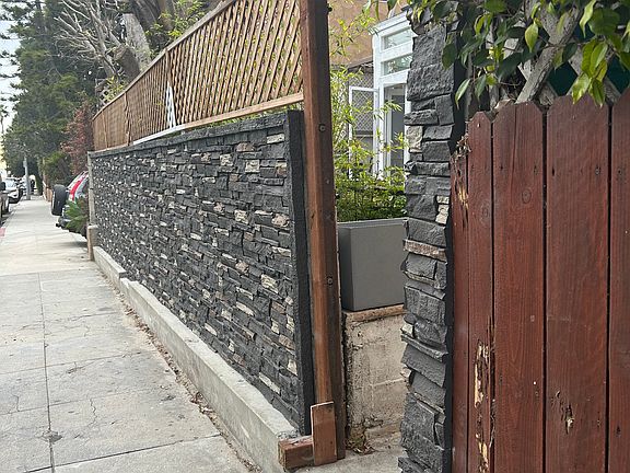 2nd image of 39 Westminster Ave #39