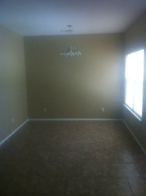Clinic Lane 1307 — Photo 4