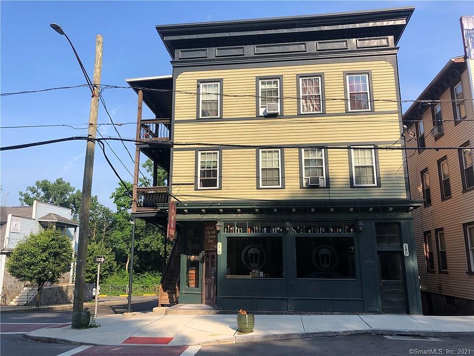 2nd image of 178 N Main St