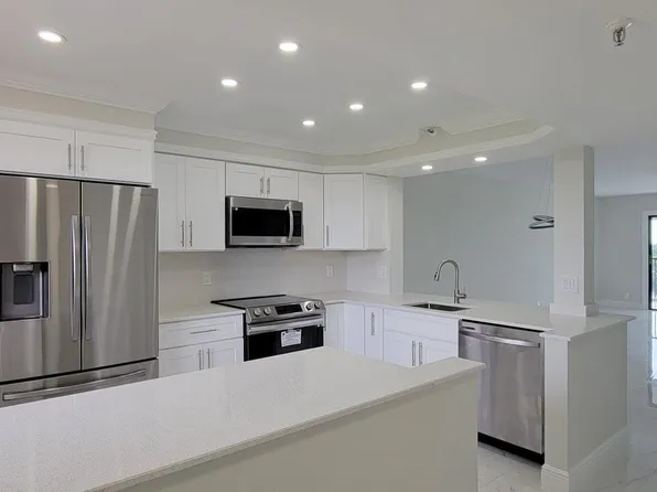 6866 Huntington Lane #802, Delray Beach, FL 33446