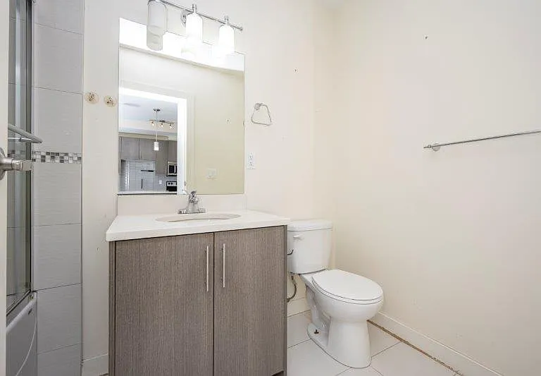 15233 1st St SE #213 — Photo 6