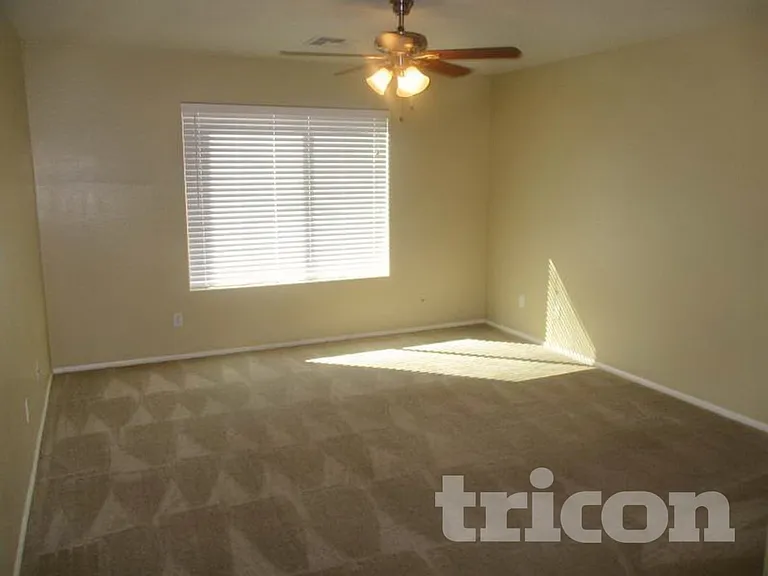 4939 W Burgess Ln — Photo 9