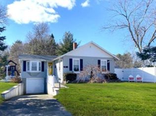 30 Hope Rd, Hingham, MA 02043