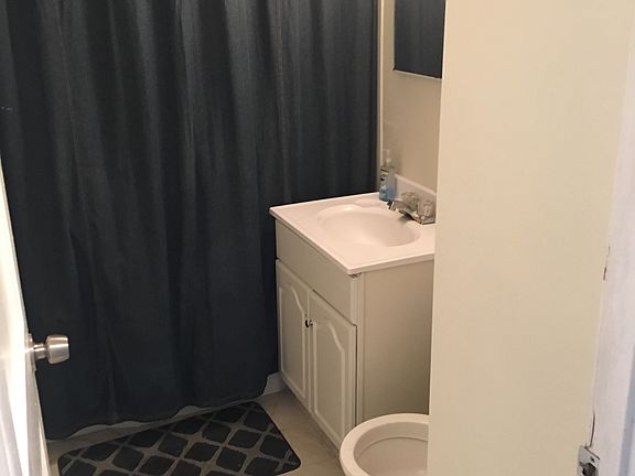 4th image of 225 Keller Ave