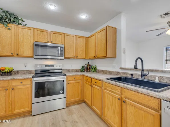 11930 W LARKSPUR Road, El Mirage, AZ 85335