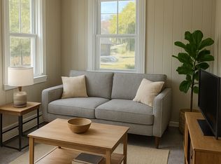 15 School St FLOOR 2, West Warwick, RI 02893