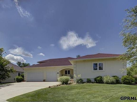 4th image of 105 Shoreline Dr