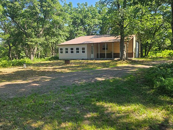 4th image of 30081 Crystal Lake Dr