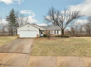 300 Jana Dr, Florissant, MO