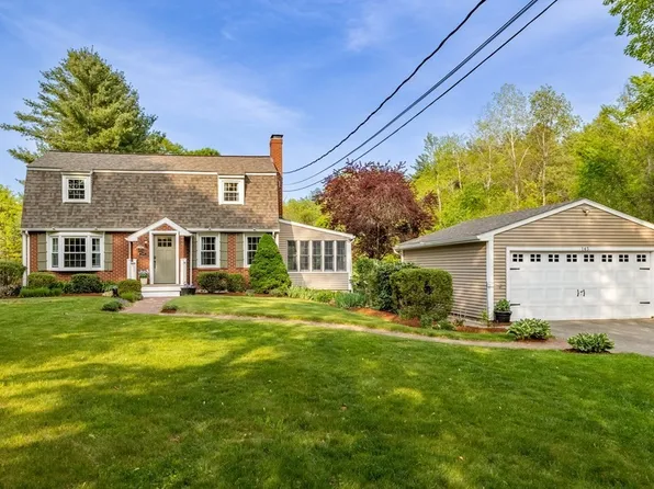 145 Hartwell Ave, Littleton, MA 01460