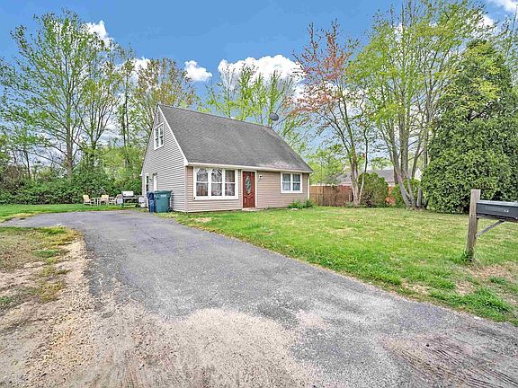 4th image of 213 Lake Champlain Dr