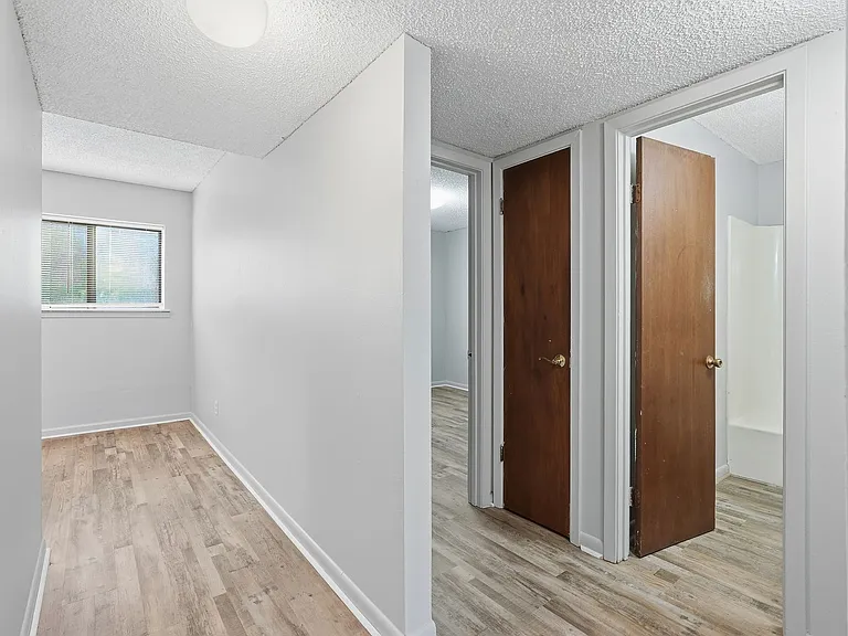 Remodeled AND Affordable Heber Springs Apartments. — Photo 16