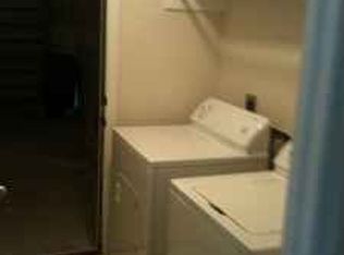 3247 Meadow Bay Ln, Dickinson, TX 77539