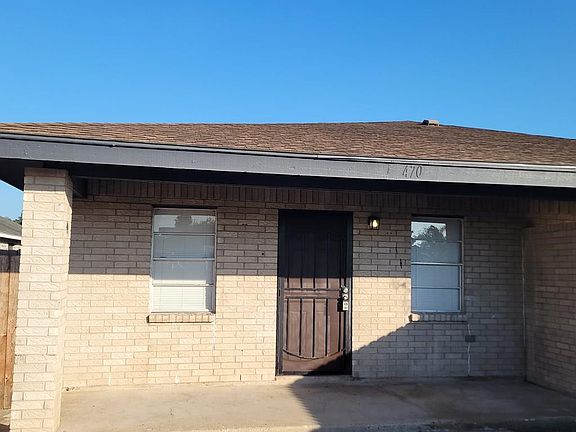 2nd image of 470 Pedernales Cir APT A