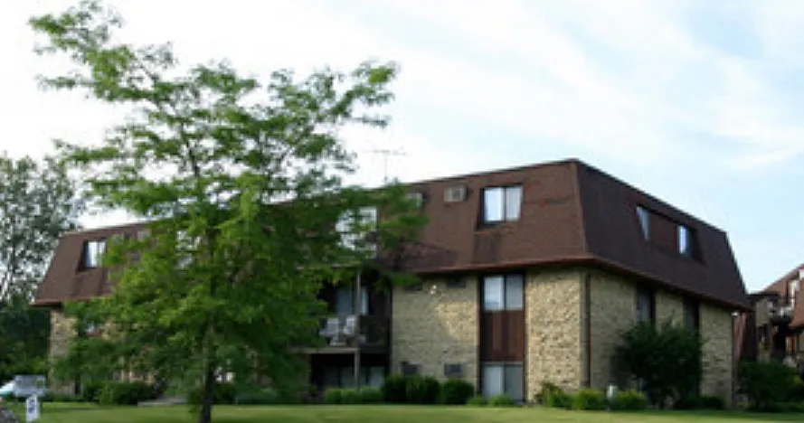 1400 Pioneer Rd #12