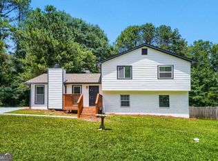 4436 Cypress Ridge Ln, Stone Mountain, GA 30083