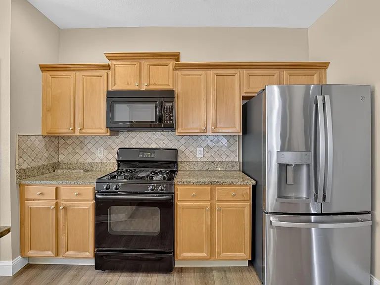 5605 Hawklake Rd — Photo 12
