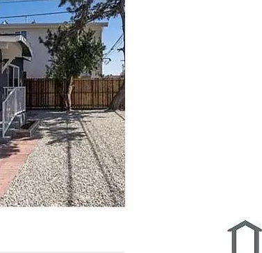 11812 Avalon Blvd — Photo 8