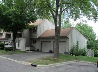 1769 Bluebill Cir, Eagan, MN 55122