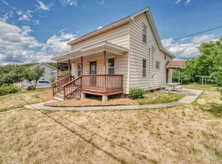 714 16th Ave, Norway, MI 49870