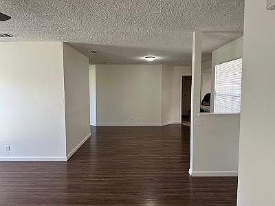 3rd image of 1001 Greenwood Ct