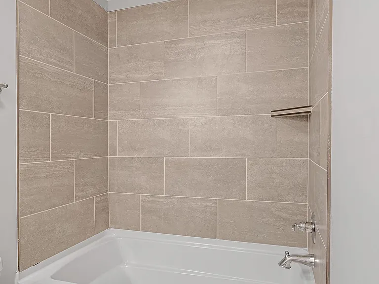 Robinsons Rowhouse Townhomes — Photo 13