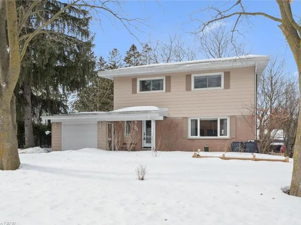 224 Lincoln Rd, Waterloo, ON N2J 2P3