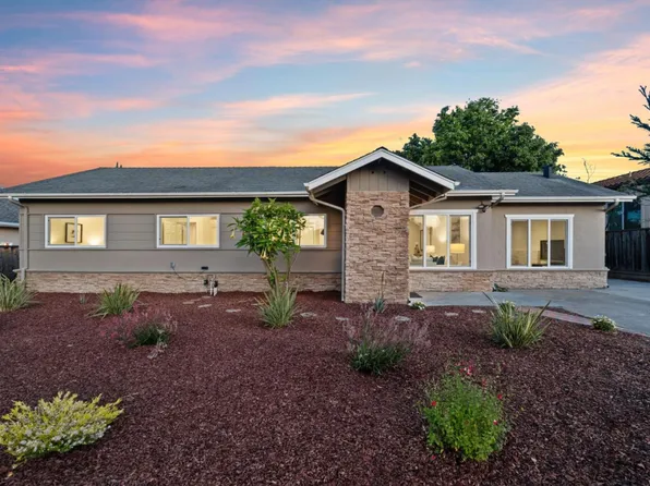 13408 Christie Dr, Saratoga, CA 95070
