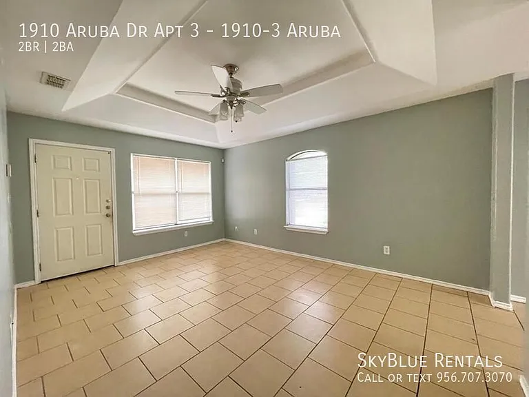 1910 Aruba Dr #3 — Photo 4