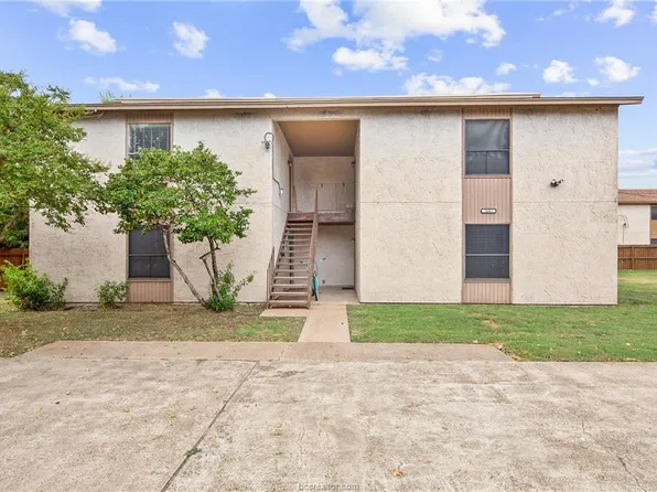 1601 Brentwood Dr #A, College Station, TX 77840