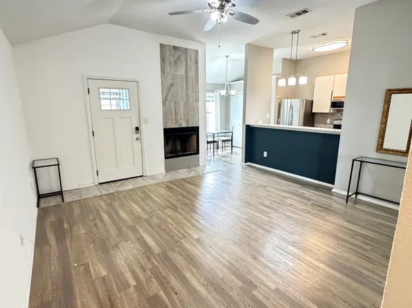 2814 Sherry St, Arlington, TX 76014