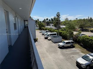 1610 NW North River Dr APT 302, Miami, FL 33125