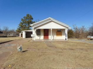 521 E 8th Ave, Bristow, OK 74010