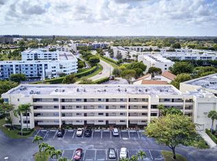 3154 Via Poinciana APT 114, Lake Worth, FL 33467