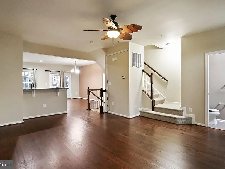 8079 Locust Mill St — Photo 8