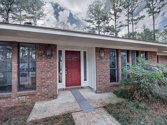 4th image of 124 Blackbridge Dr