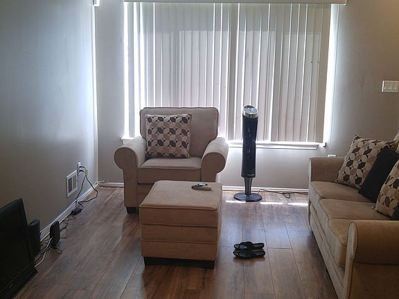 3rd image of 410 Weser Ave