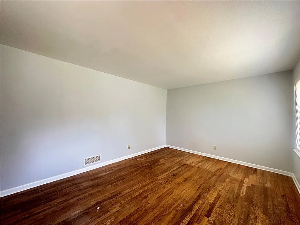 Building Photo - 967 Pine Roc Dr