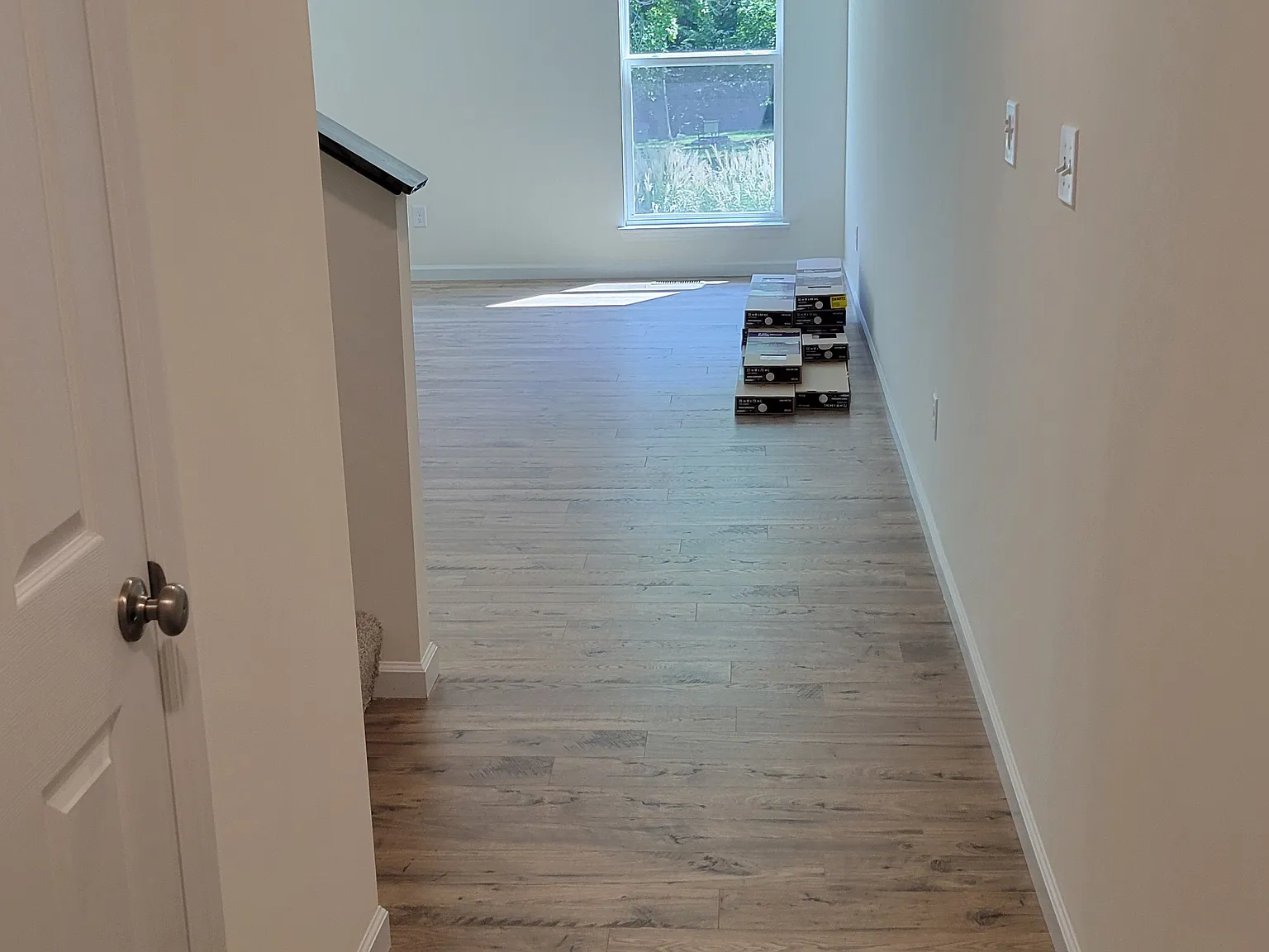 3 bed, 2.5 bath, 1719 sqft, $2,638 — Photo 3