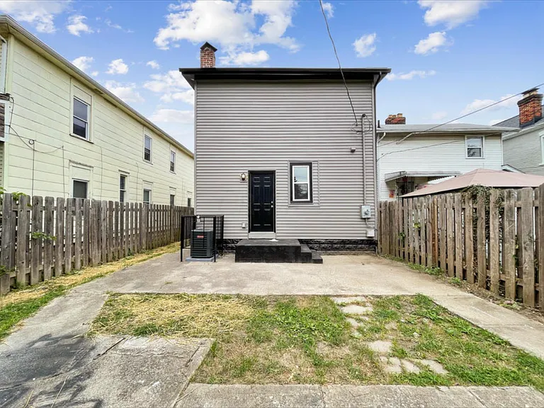517 Hanford St — Photo 20