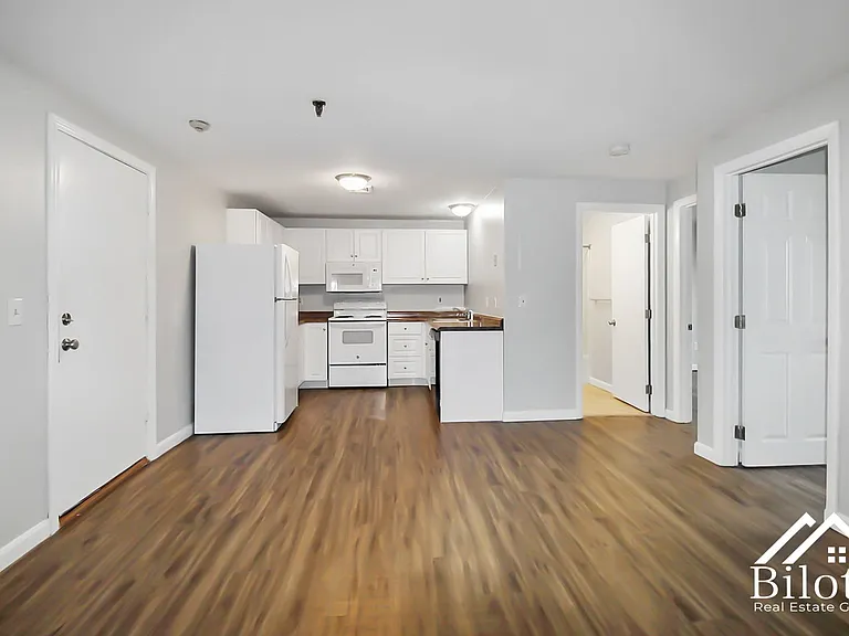 859 Pine Street — Photo 19