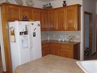 3rd image of 8123 S 93rd St