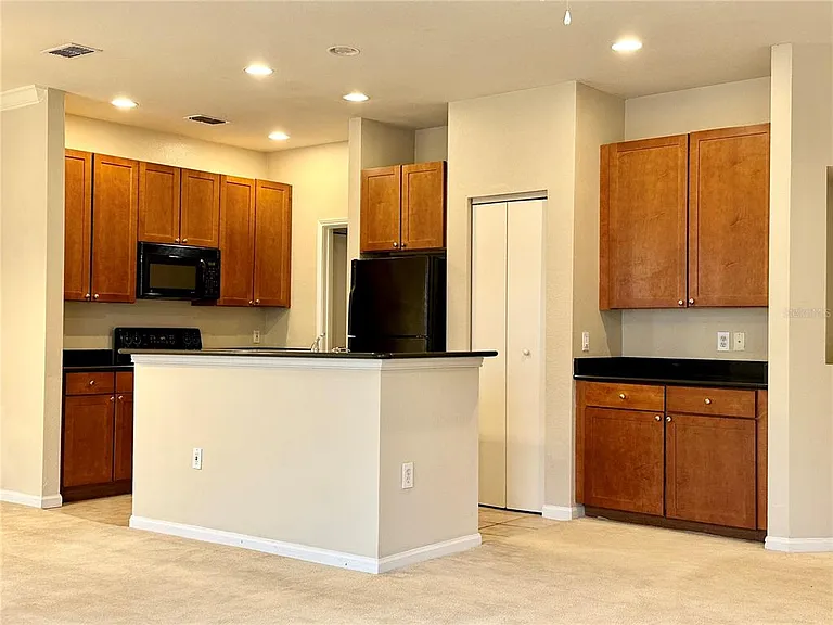 2249 Portofino Pl #2221 — Photo 2