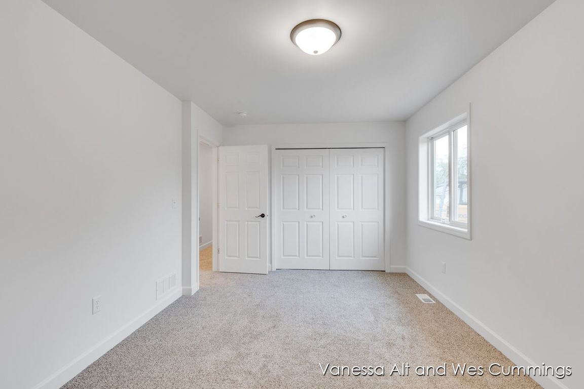 718 Harroun St, Belding, MI 48809 MLS 24025284 Zillow