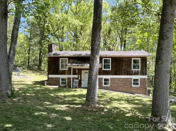 404 Ciccone Dr, Hendersonville, NC 28791