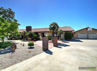 21348 Bresa De Loma Dr, Escondido, CA 92029