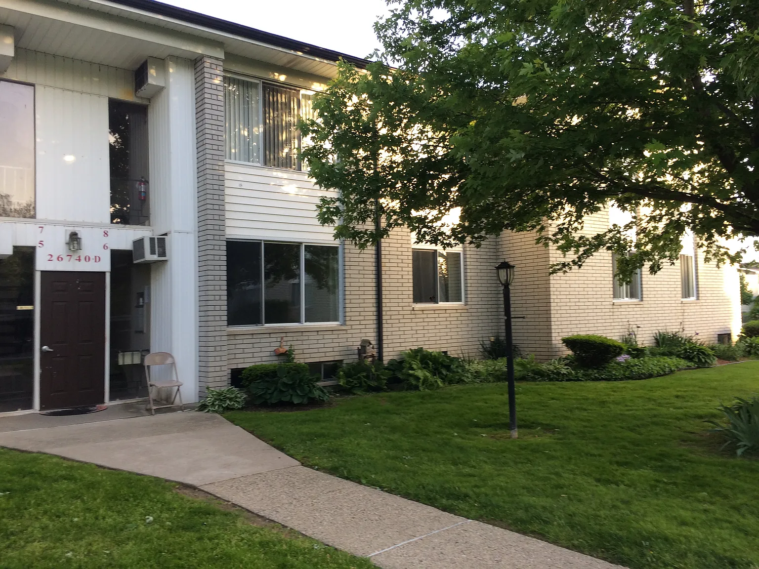 1 bed, 646 sqft, $1,000 — Photo 2