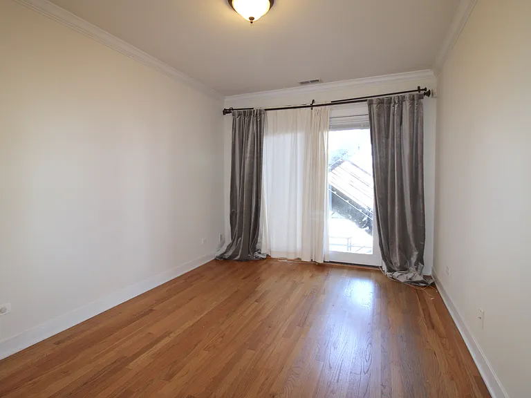 917 N Ashland Ave #2 — Photo 13
