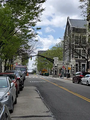 Sold by Douglas Elliman | media 20